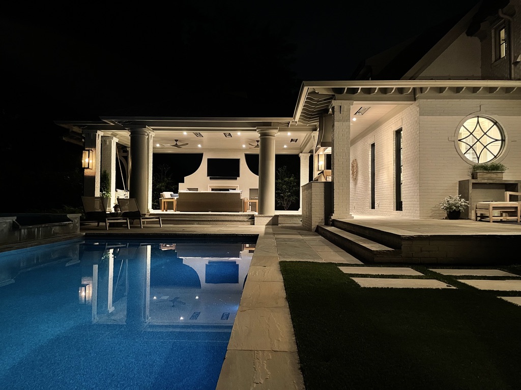 Client pool 15 maintained by Paces Pool Service